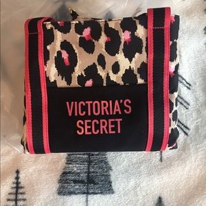 victoria’s secret tote bag